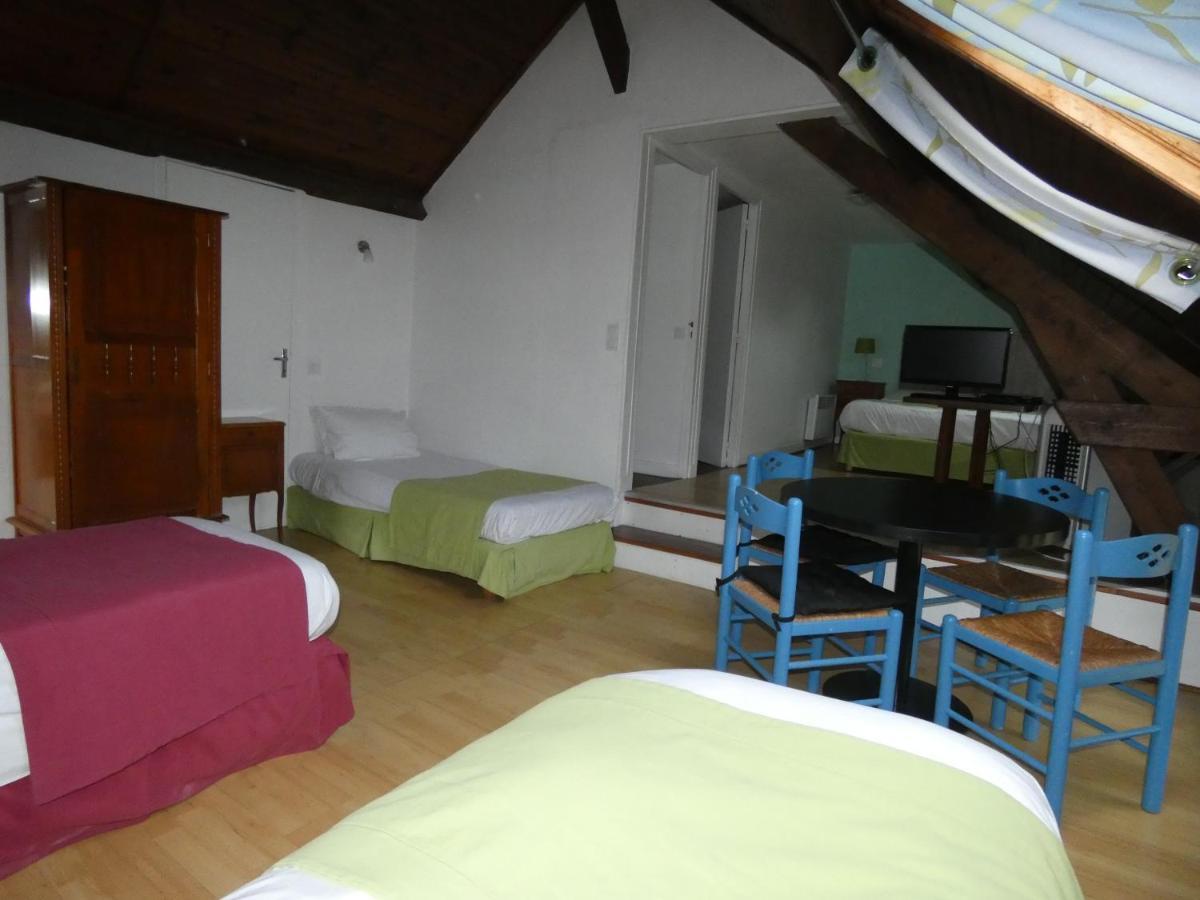 Logis Hotel Restaurant Auberge Saint Martin Surville Kültér fotó