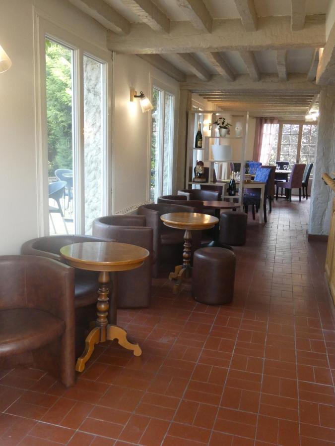 Logis Hotel Restaurant Auberge Saint Martin Surville Kültér fotó