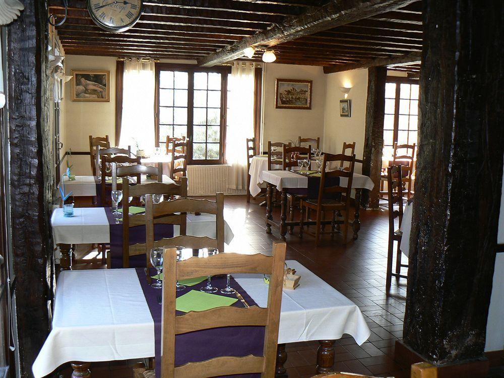 Logis Hotel Restaurant Auberge Saint Martin Surville Kültér fotó